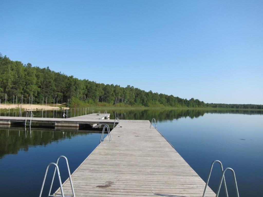Resort Piaseczno Rozpłucie 外观 照片