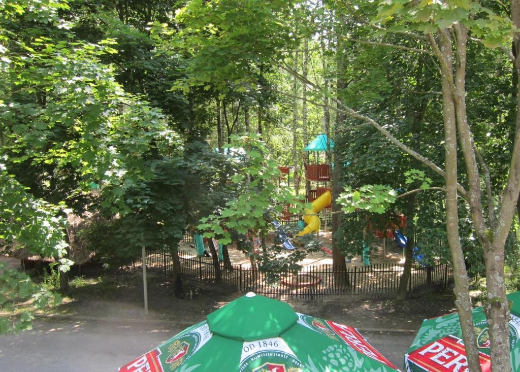 Resort Piaseczno Rozpłucie 外观 照片