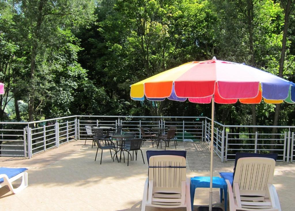 Resort Piaseczno Rozpłucie 外观 照片